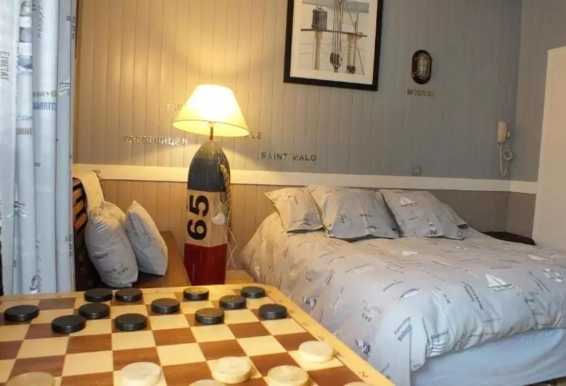 Superior Family Room, Hôtel   Restaurant   Salon De Thé Le Beauséjour