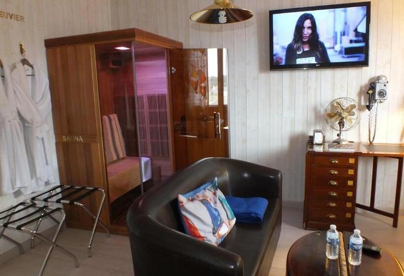 סוויטת סופריור נוף לים, Hôtel Restaurant Salon De Thé Le Beauséjour