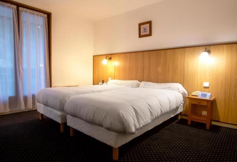 Номер Стандарт, Hôtel Le Bellevue