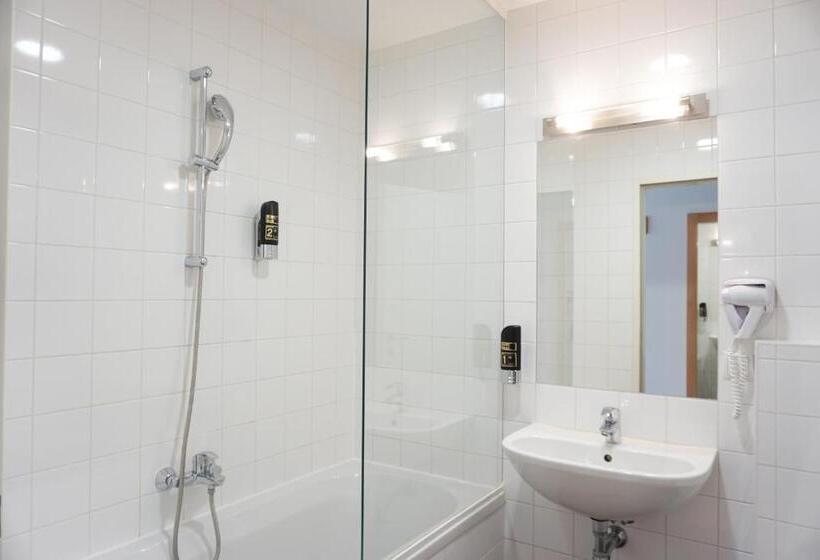 四人标准间, Kaffeemuhle