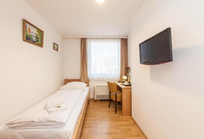 标准单人间, Kaffeemuhle