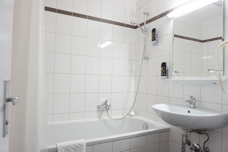 标准单人间, Kaffeemuhle