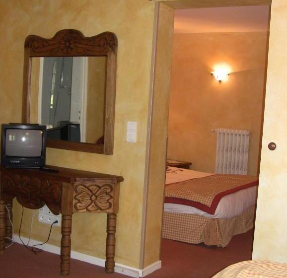 חדר משפחתי יוקרתי, Le Chalet Suisse