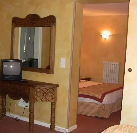 Prestige-perhehuone, Le Chalet Suisse