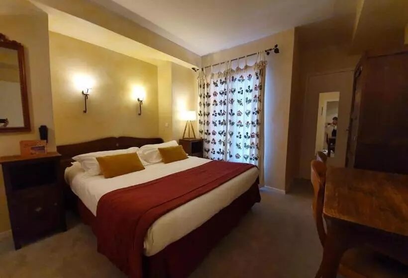 Classic-huone terassilla, Le Chalet Suisse