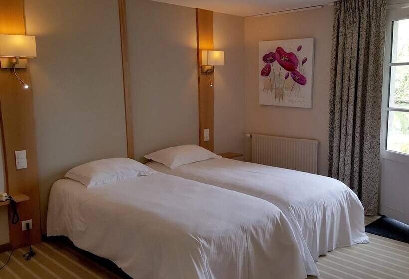 高级大房间, Logis Auberge De La Riviere