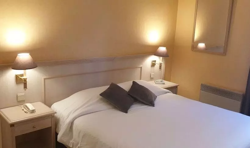 スタンダードルーム, Logis L Auberge Bourbonnaise