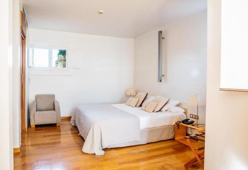 标准间, Boutique Mas Passamaner