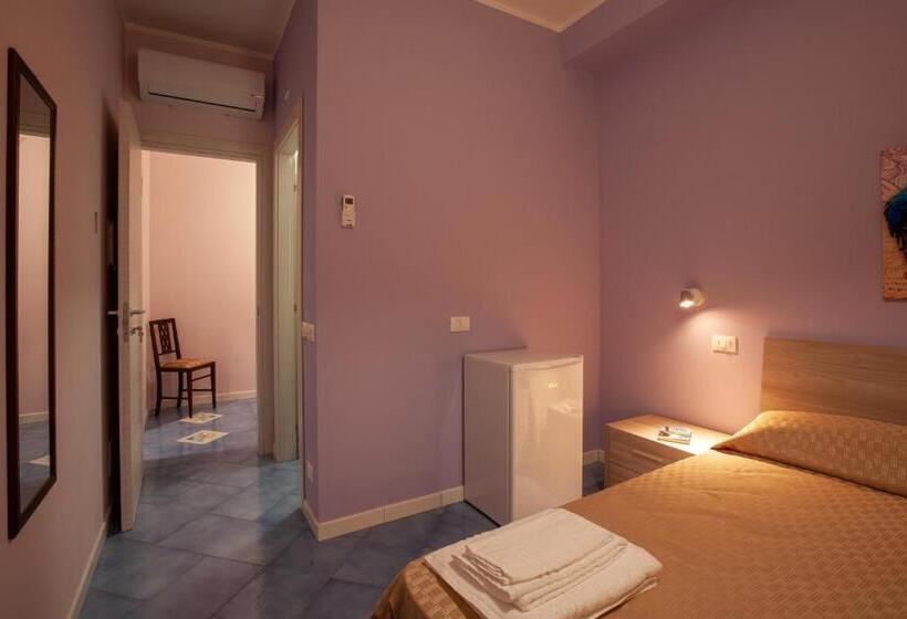 חדר אקונומי, B&b Da Noemi