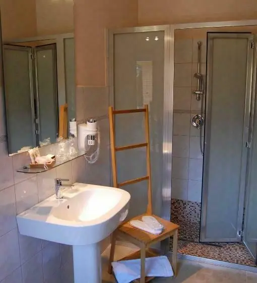 スタンダードルーム, B&b Le Antiche Cisterne