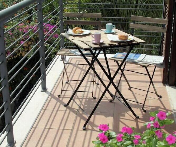 Номер Deluxe с Балконом, B&b Villa Il Sughero