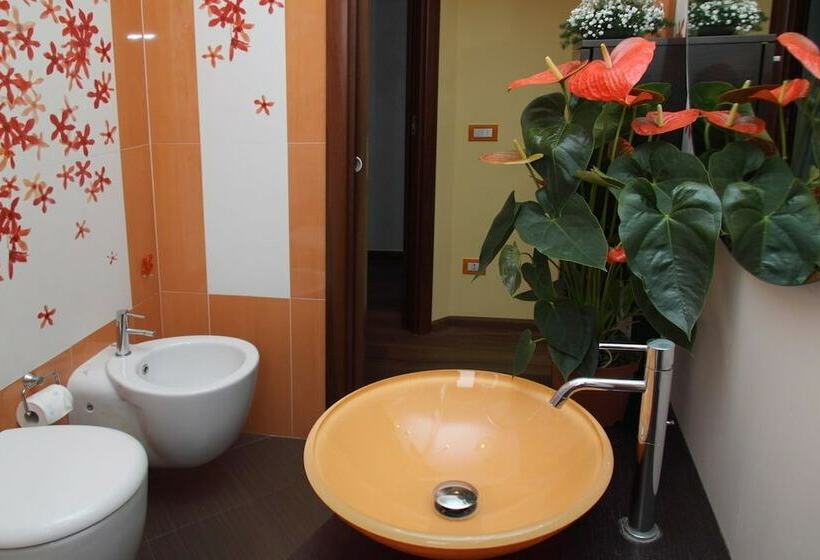 חדר דלוקס עם מרפסת, B&b Villa Il Sughero