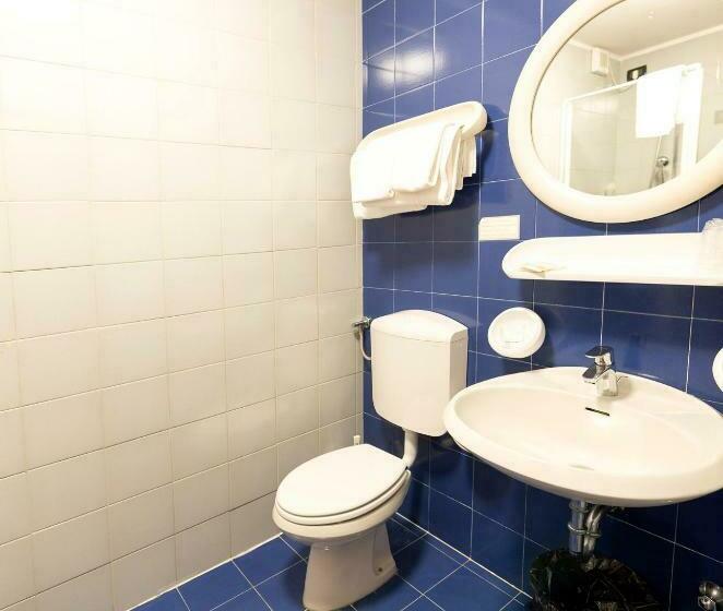 חדר סטנדרט, Posta