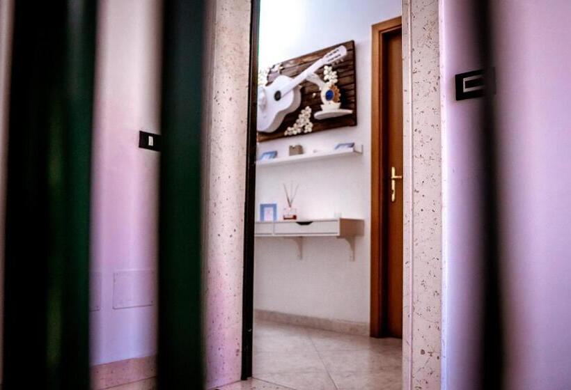 اتاق استاندارد, Dimora Le Grottaglie