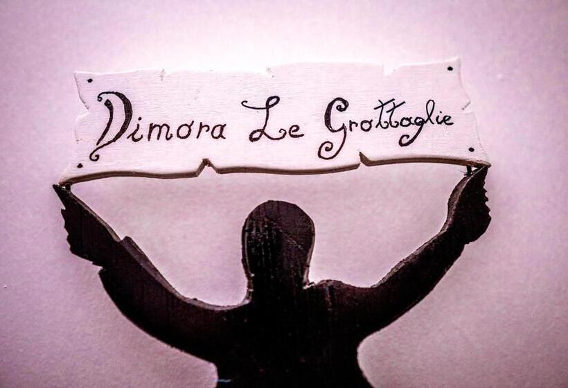 اتاق استاندارد سه تخته با بالکن, Dimora Le Grottaglie