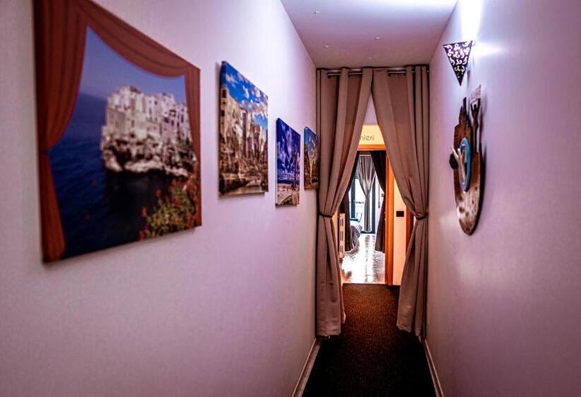 اتاق لوکس, Dimora Le Grottaglie