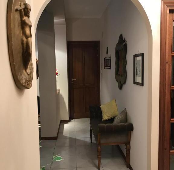 Номер Стандарт, La Casa Di Fausto