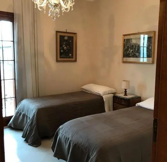 スタンダードルーム, La Casa Di Fausto