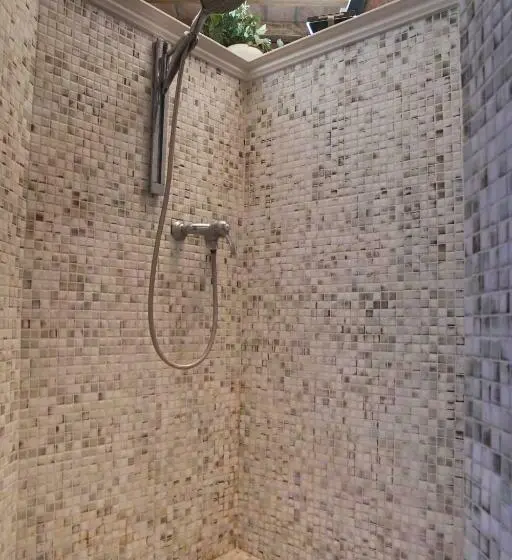 バス共有のスタンダードルーム, Villa Dello Spino