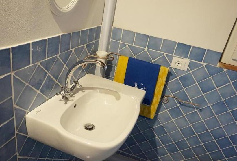 اتاق استاندارد, Agriturismo Le Vallilunghe