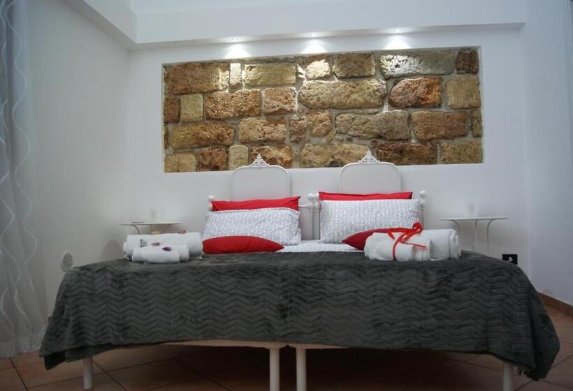 スーペリアトリプルルーム, Alma Nua