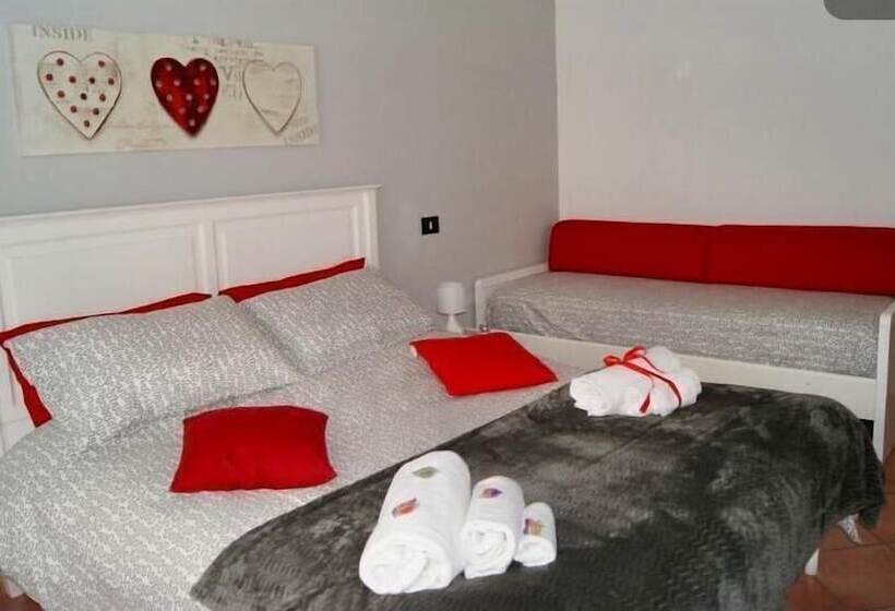 デラックストリプルルーム, Alma Nua