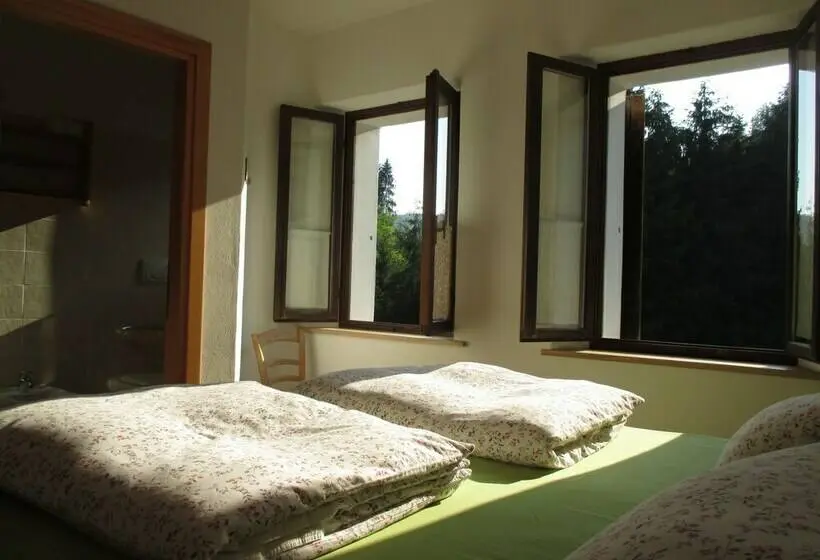 Standard Kolmen Hengen Huone, Alla Casetta B&b