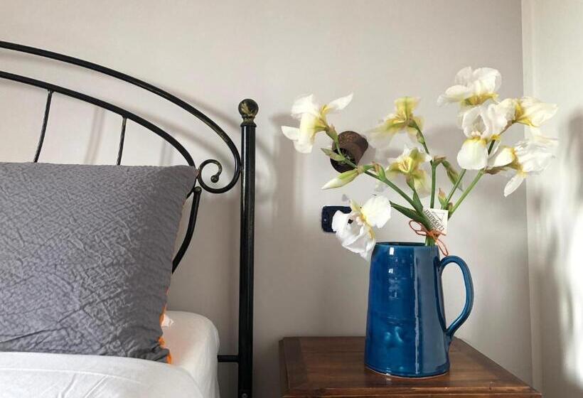 Номер Стандарт, B&b Mandorla Amara