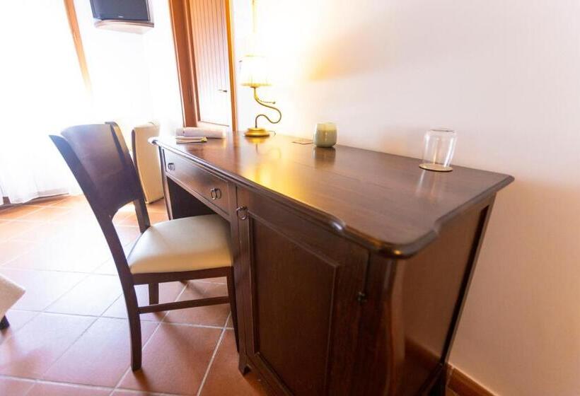 Standard room with outdoor bath, Bed&breakfast Villa Mamma Grazia