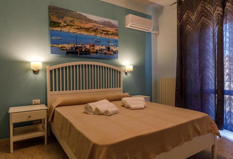 Трехместный Номер Deluxe Вид на Море, Casa Tacconi