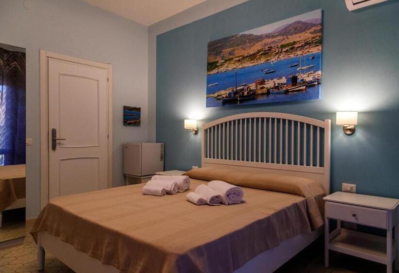 Трехместный Номер Deluxe Вид на Море, Casa Tacconi