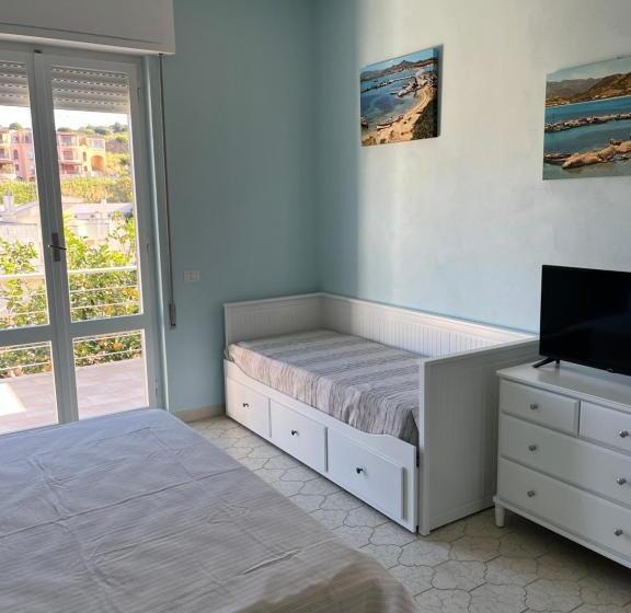 바다 전망 디럭스 3인룸, Casa Tacconi