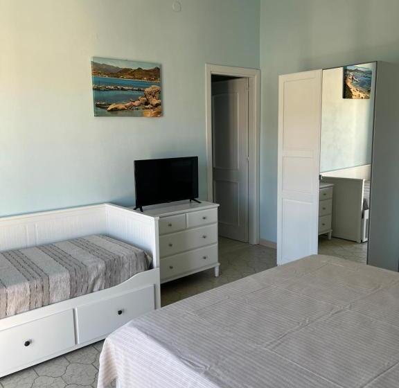 바다 전망 디럭스 3인룸, Casa Tacconi