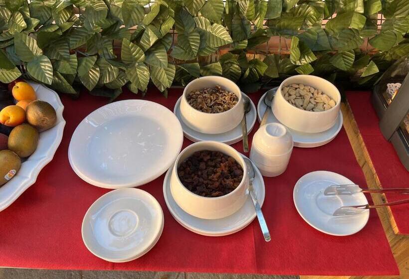 스탠다드 4인용 룸 바다전망, Casa Tacconi