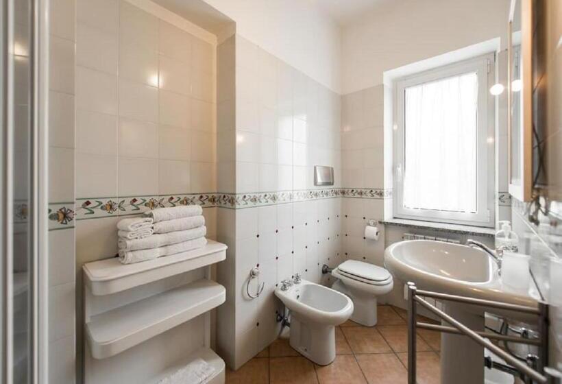 اتاق استاندارد, Fabiola B & B