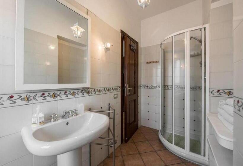 اتاق استاندارد, Fabiola B & B