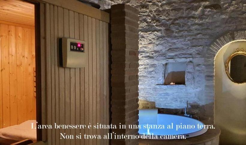 اتاق استاندارد, La Luna Nel Borgo