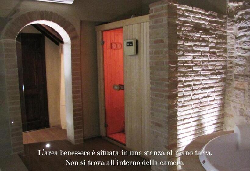 اتاق استاندارد, La Luna Nel Borgo