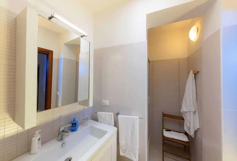 Standard room with outdoor bath, B&b La Stradella