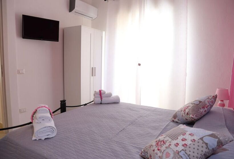 デラックストリプルルーム, B&b Il Melograno Antico Con Terrazza E Giardino