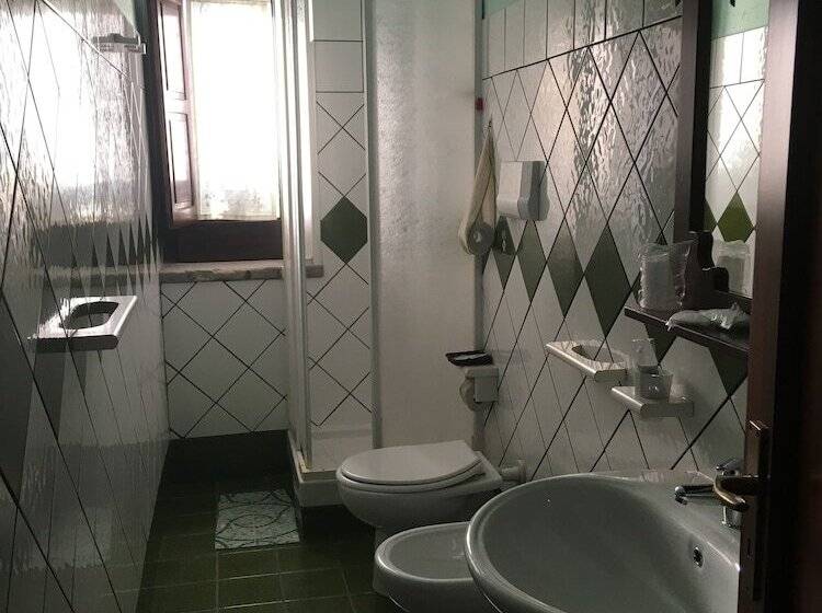 패밀리 룸, Carretiello