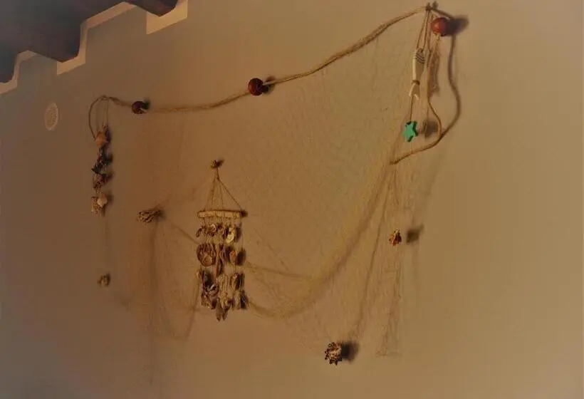 スタンダードトリプルルーム, A Vanedda