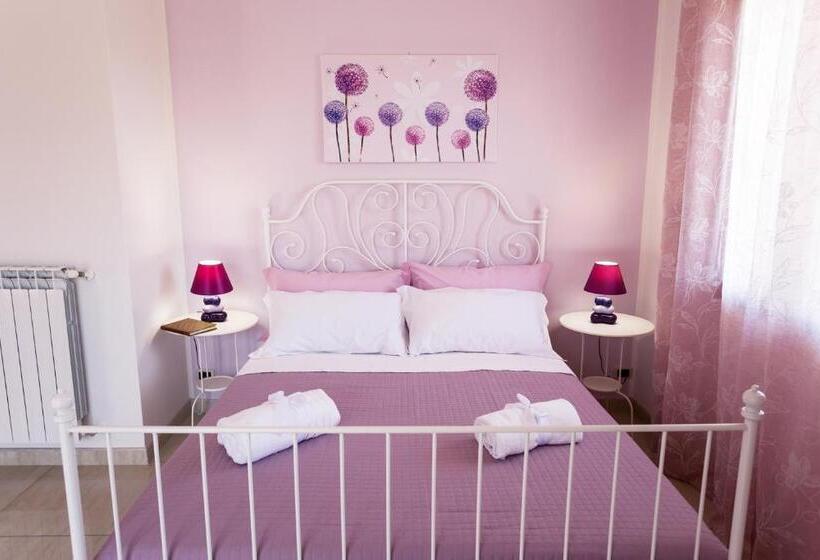 标准三人间, Rocca Degli Etnei