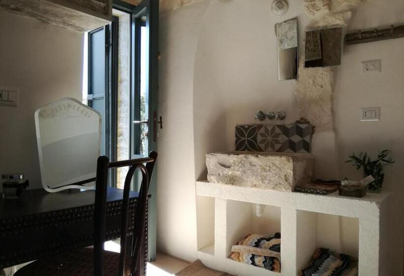 Люкс Deluxe Кровать Кинг, Tenuta Del Lauro