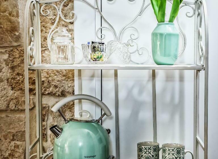 Camera Deluxe, Beatrice Rooms