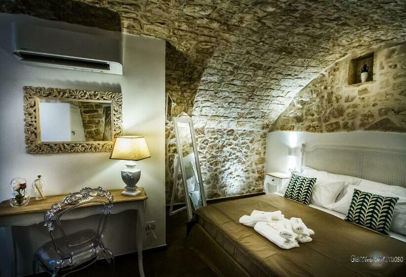 Camera Deluxe, Beatrice Rooms