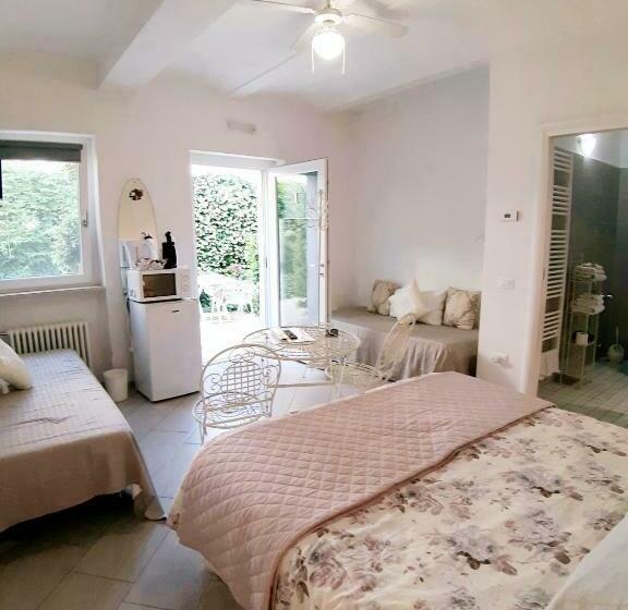 غرفة قياسية مطلّة علي الحديقة, Dimora E Arte   B&b