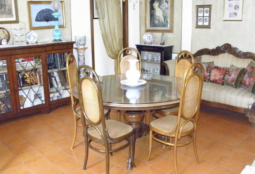 جناح غرفتين نوم, Dimora E Arte   B&b