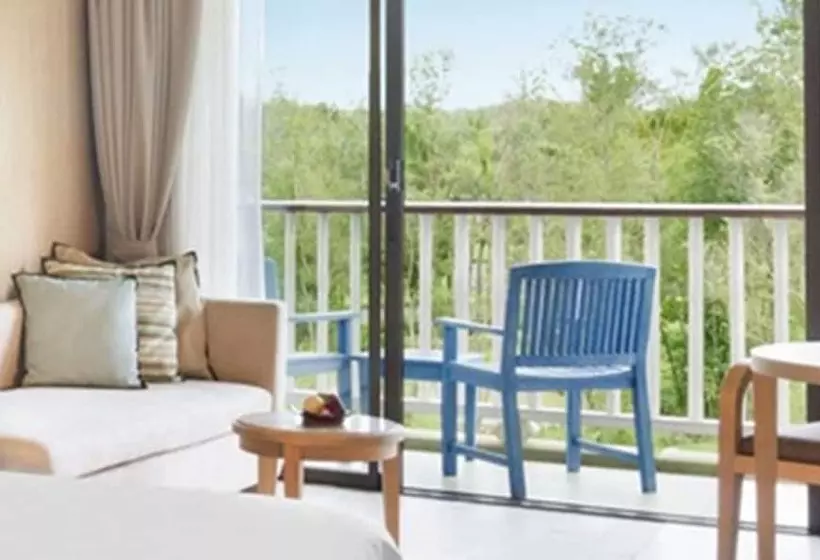 デラックスルーム, Dusit Thani Krabi Beach Resort   Sha Extra Plus