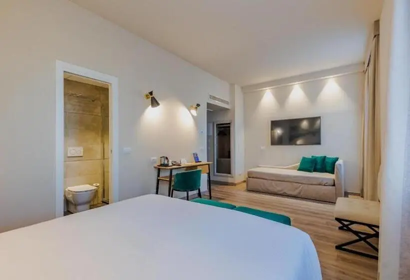 سوییت جونیور, Fh55 Grand Hotel Mediterraneo